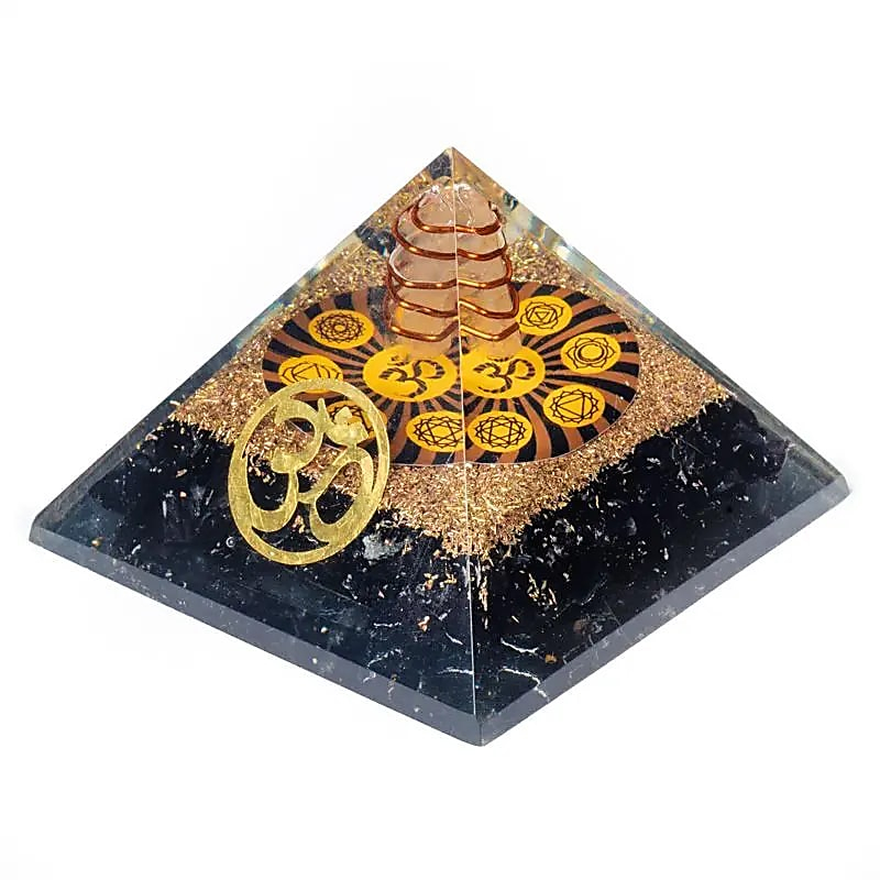 Orgonitová čakrová pyramída – čierny turmalín s Óm symbolom