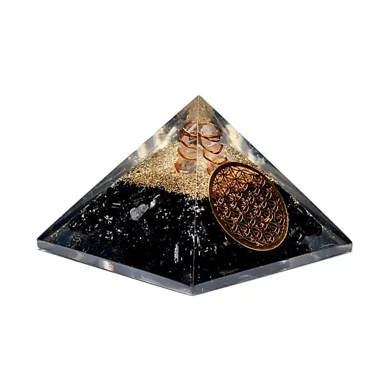 Pyramída z čierneho turmalínu – Kvet života