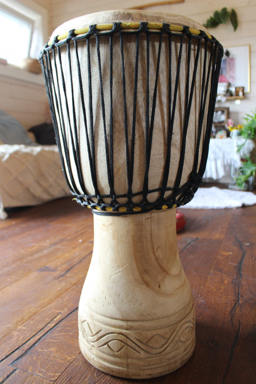 Djembe Ghana Tweneboa - 64-66cm, priemer 32,5-34 cm